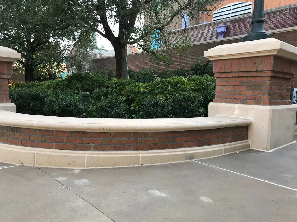 Hollywood Studios Radial Wall Cap Color Cay Beige