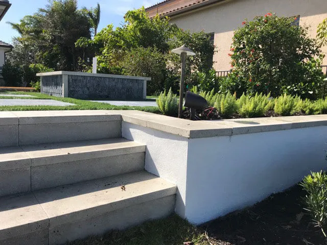 Naples Residence Modern Treads Color 5 Points Grey Acid Wash