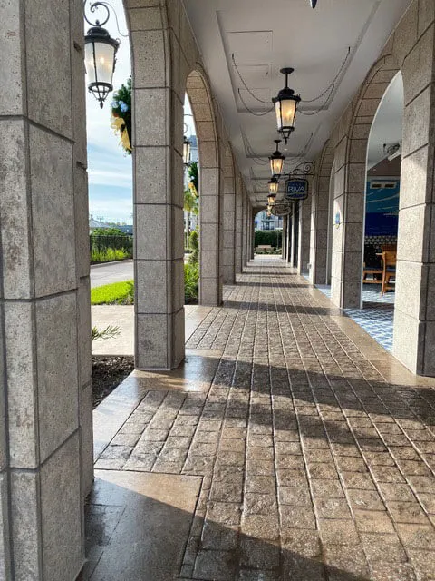 Riviera Resort Orlando Colonnade Veneer Color Coastland